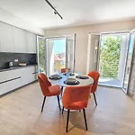 Trilocale Prati Design Con Garage Appartement *