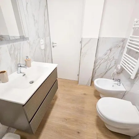 Διαμέρισμα Trilocale Prati Design Con Garage